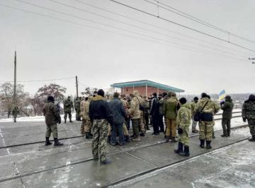 Полиция Харьковщины не дала установить «редут» для блокады железной дороги