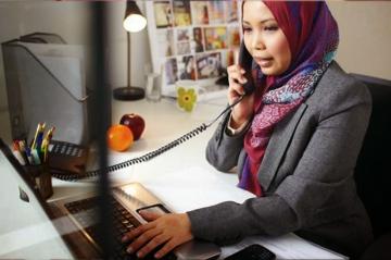 В Европе ввели запрет на использование хиджаба на работе