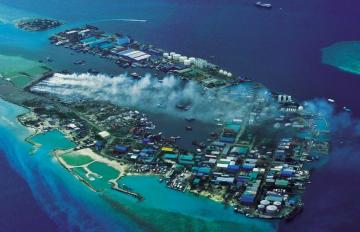 Тонны мусора: Обратная сторона Мальдивских островов (ФОТО)