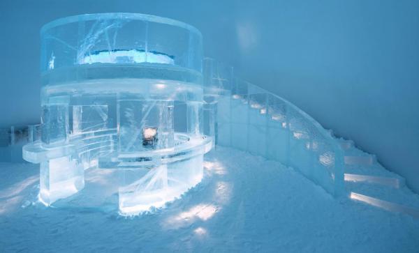 Ледяное царство: самый оригинальный отель Швейцарии (ФОТО)