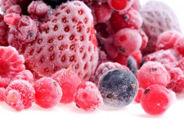 Замороженные овощи и фрукты полезнее тех, что в холодильнике, - ученые