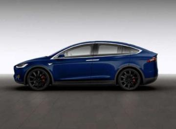 Tesla презентовала новую модель внедорожника Model X P90D