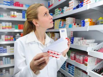 Украинцы смогут бесплатно получать лекарства в аптеках