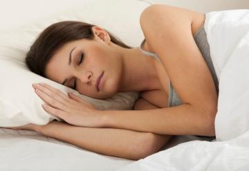 Ученые назвали лучший бок для сна