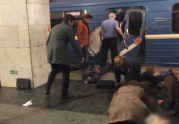 По крайней мере 10 человек погибли при взрывах в метро в Санкт-Петербурге (ФОТО)
