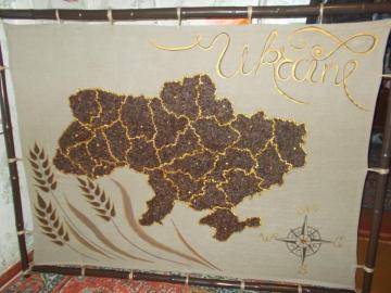 Украинцы создали панно из крышечек, которое тянет на рекорд (ФОТО)