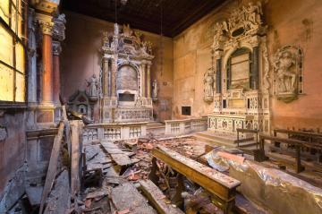 И страшно и красиво: заброшенные храмы мира (ФОТО)