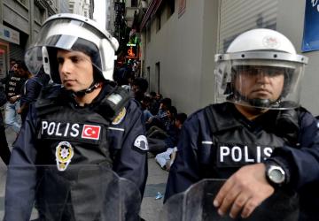 В Турции на текстильной фабрике произошел взрыв, десятки пострадавших (ВИДЕО)