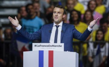Facebook способствует распространению неправдивой информации о выборах во Франции