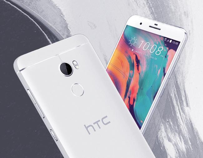 HTC представила новый металлический «середнячок» (ФОТО)