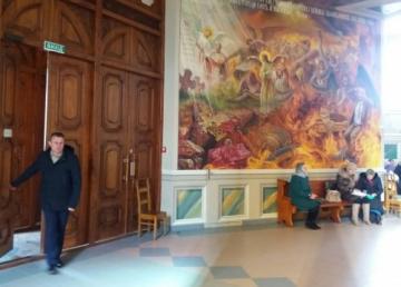 Путин в аду. В Червонограде на стене церкви появилась странная композиция «Страшный суд» (ФОТО)