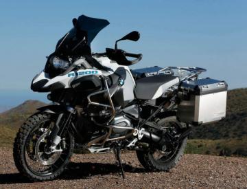 Продажи BMW Motorrad побили рекорд