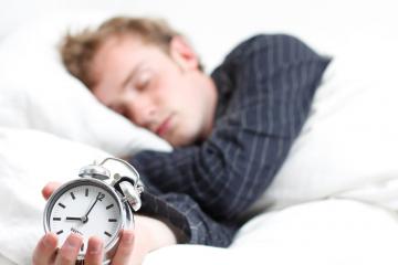 Длительный сон в выходные негативно влияет на здоровье