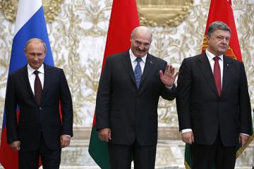 Лукашенко заверил Порошенко в безопасности российско-белорусских учений