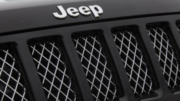 Интерьер нового Jeep Wrangler просочился в Сеть (ФОТО)
