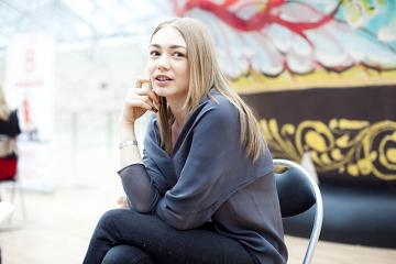 Актриса Оксана Акиньшина впервые выложила в Сеть фото с дочкой