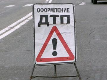 Audi на полном ходу врезался в маршрутку в Киеве, есть пострадавшие (ФОТО)