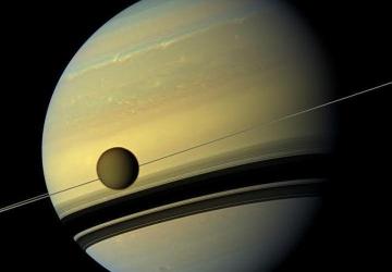 Ученые придумали способ переселения людей на Титан