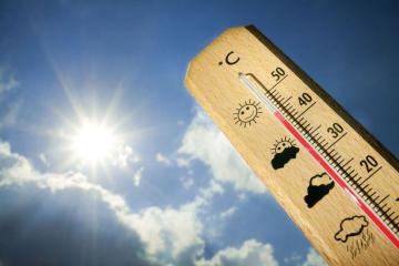 Украинцев предупреждают о сильной жаре