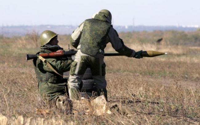 Адские подарки: украинские защитники показали новое оружие пророссийских боевиков (ВИДЕО)