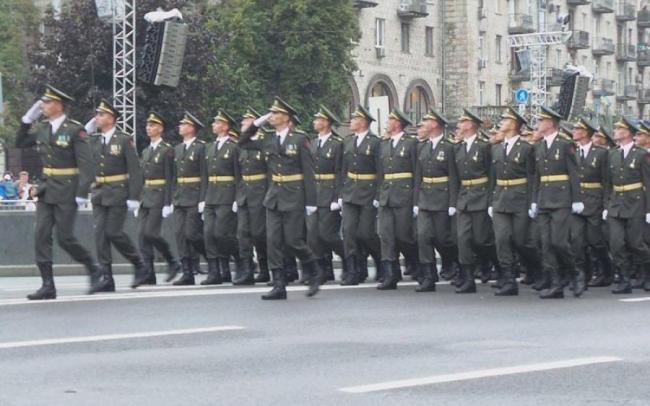 Украинские воины сегодня примут участие в военном параде в Варшаве