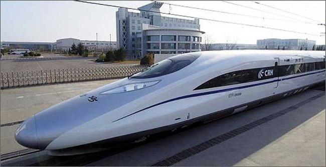 В Китае анонсировали первый маршрут самого скоростного поезда 