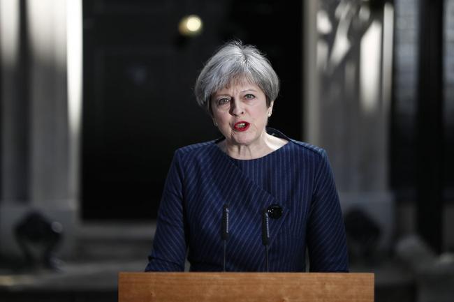 Премьер-министр Великобритании может уйти в отставку