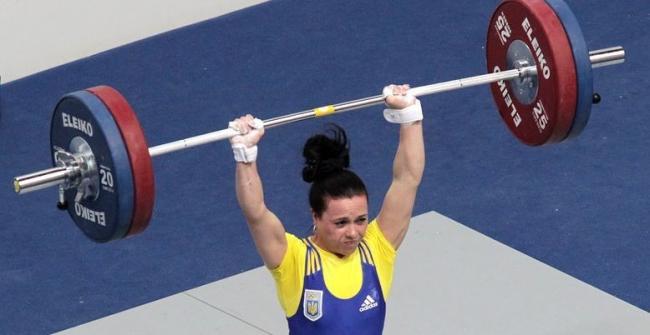 Сборную Украины по тяжелой атлетике дисквалифицировали за допинг