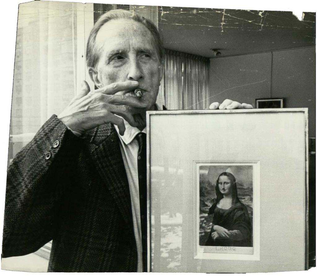 Усатая «Мона Лиза» ушла с аукциона за 743 тысячи долларов