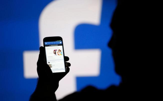 Социальная сеть Facebook сможет распознавать лица пользователей
