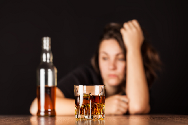 Ученые категорически не рекомендуют употреблять алкоголь