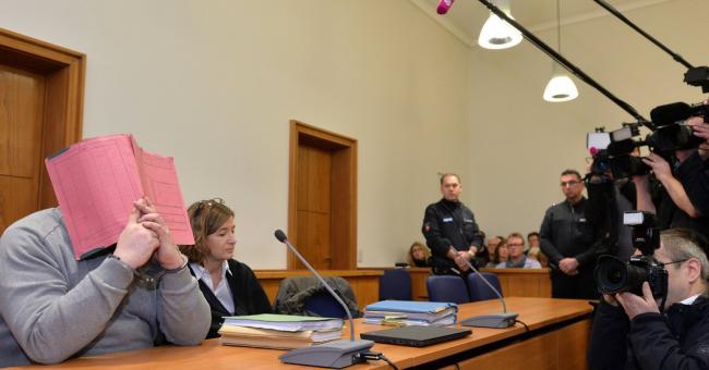 Сотрудник одного из медучреждений Германии обвиняется в убийстве 90 человек