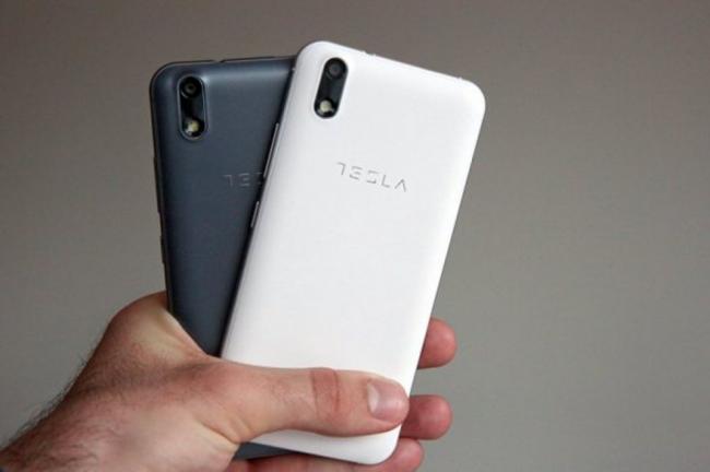 В Сети опубликовано видео революционного смартфона Tesla Phone (ВИДЕО)