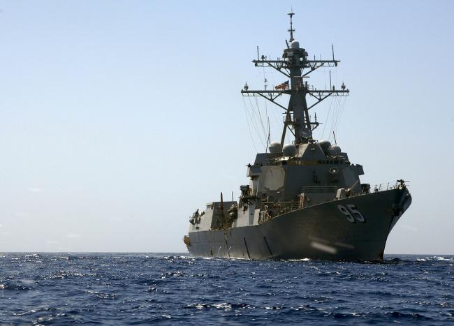 Эсминец ВМС США направляется в Одессу 