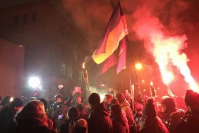 Годовщина разгона Майдана: в Киеве задерживают участников факельного шествия