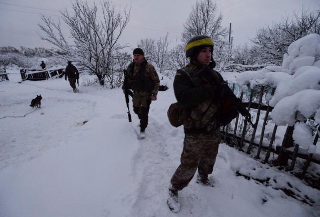 Боевики активизировались на Луганском направлении, - пресс-центр штаба АТО