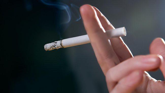 Курение делает людей непривлекательными, – ученые