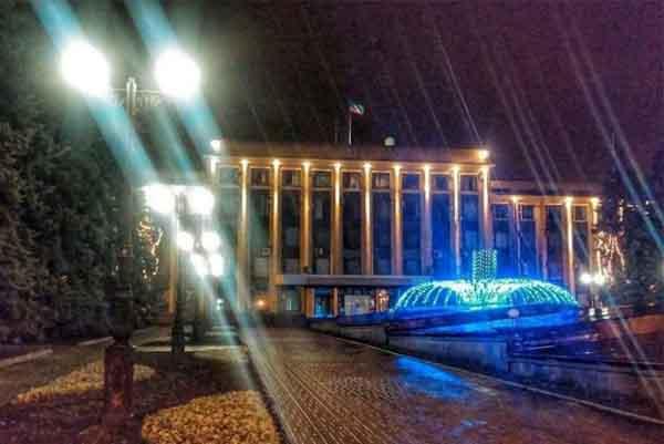 В соцсетях показали, как выглядит предновогодний оккупированный Донецк (ФОТО)