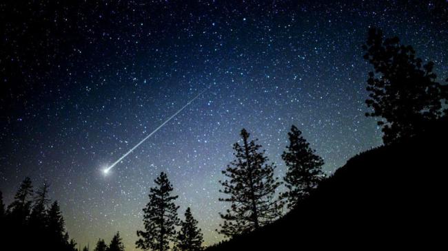 В середине декабря жители Земли смогут наблюдать метеоритный дождь