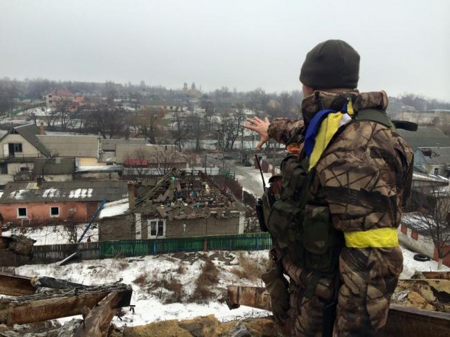 На Донбассе очень горячо: бьют вражеские «Грады», бронетехника и тяжелые минометы