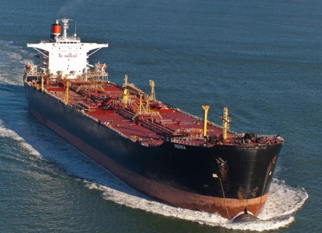 Российские танкеры поймали на поставках нефти Северной Корее 