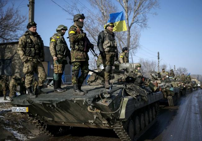 Силы АТО сдерживают боевиков на Донбассе