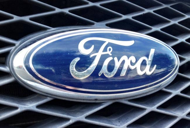 Ford анонсировал выход первого электрического кроссовера с полным приводом