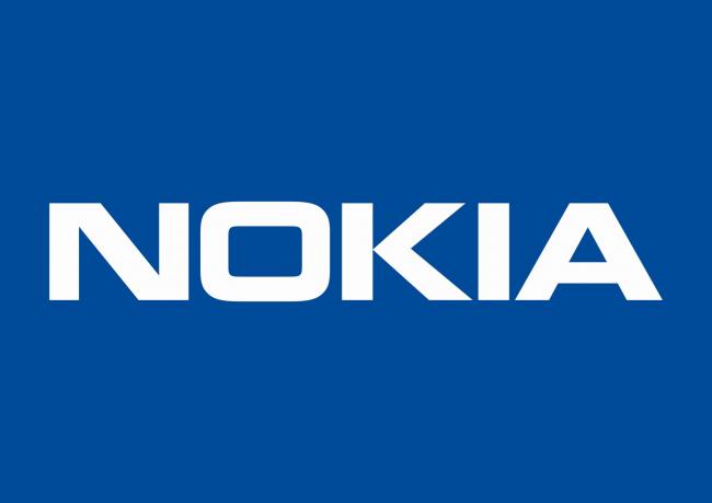 Новый флагман Nokia засветился в Сети (ФОТО) Новый флагман Nokia засветился в Сети (ФОТО)
