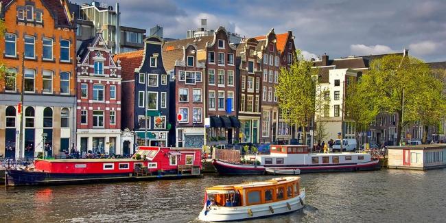 Амстердам ввел ограничения на аренду частных квартир туристами