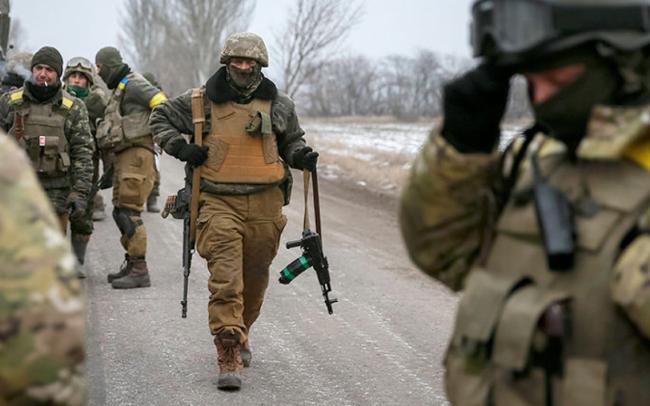 Боевики нарушили перемирие на Донбассе: силы АТО понесли потери