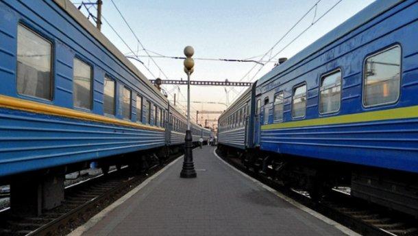 "Укрзализныця" пустит 13 дополнительных поездов к 8 марта