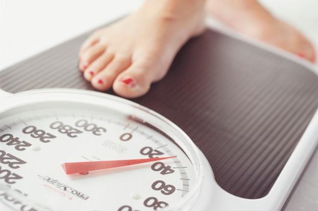 Медики назвали медленный метаболизм причиной набора веса