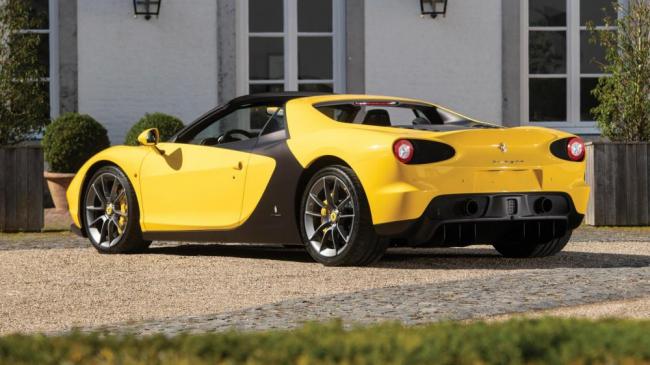 Абсолютный эксклюзив: уникальный автомобиль Ferrari выставили на аукцион (ФОТО)