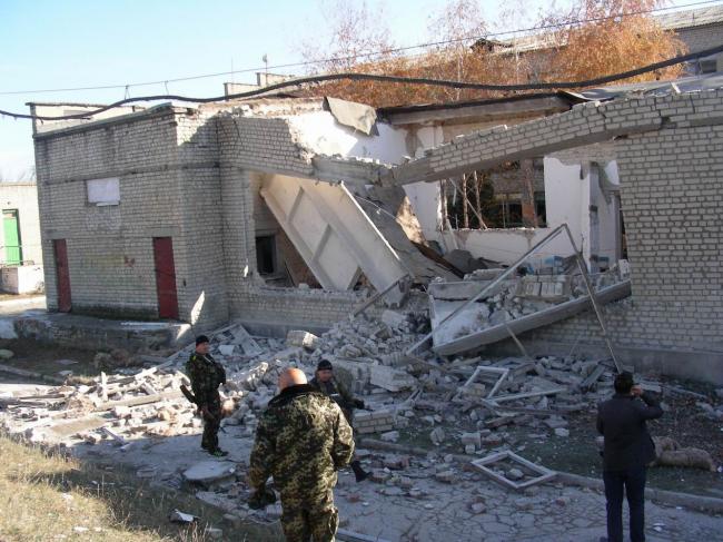 Власти Донецкой области сообщили о катастрофической гуманитарной ситуации в поселке Опытное